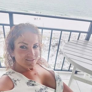 Meet your Posher, Shirin